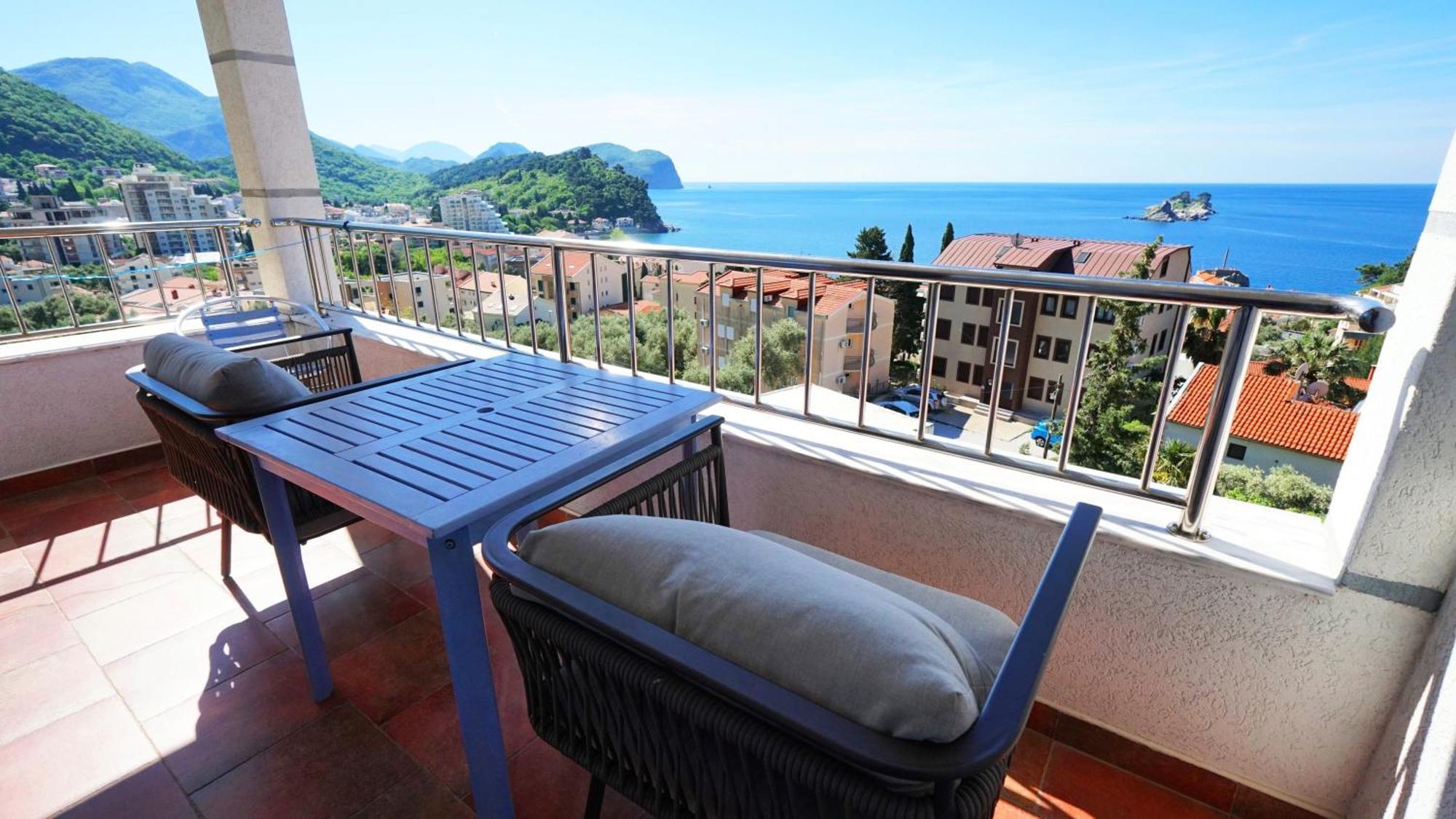 Medin Apartments Bluvista Petrovac Eksteriør bilde