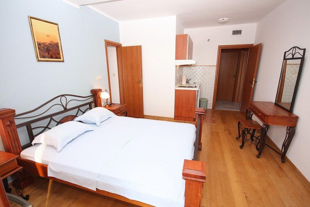 Medin Apartments Bluvista Petrovac Eksteriør bilde